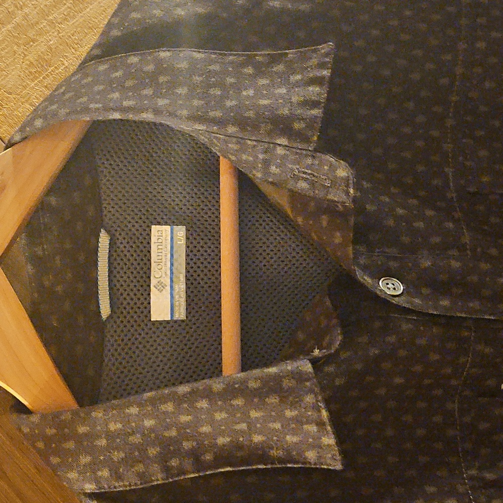 Columbia Brown Trees Shirt Large
